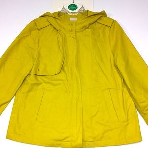 Adorable 3/4 Sleeve Hooded Jacket 🧥 by Gap Size M